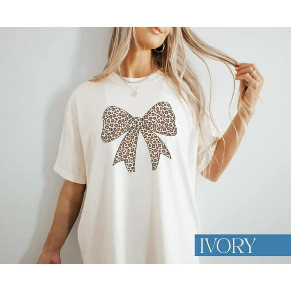 Velto Leopard Bow Shirt Animal Print Tee for Women Trendy Shirt Coquette Graphic Tee Bow Aesthetic Apparel Cheetah Bow Tshirt All Size S-5XL