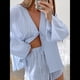 thumbnail image 4 of Pijama de Verano para Mujer, Conjunto de 2 Piezas con Cuello en V, Camisa de Larga A Juego y Pantalones Cortos Holgados de Cintura Alta. Azul L, 4 of 10
