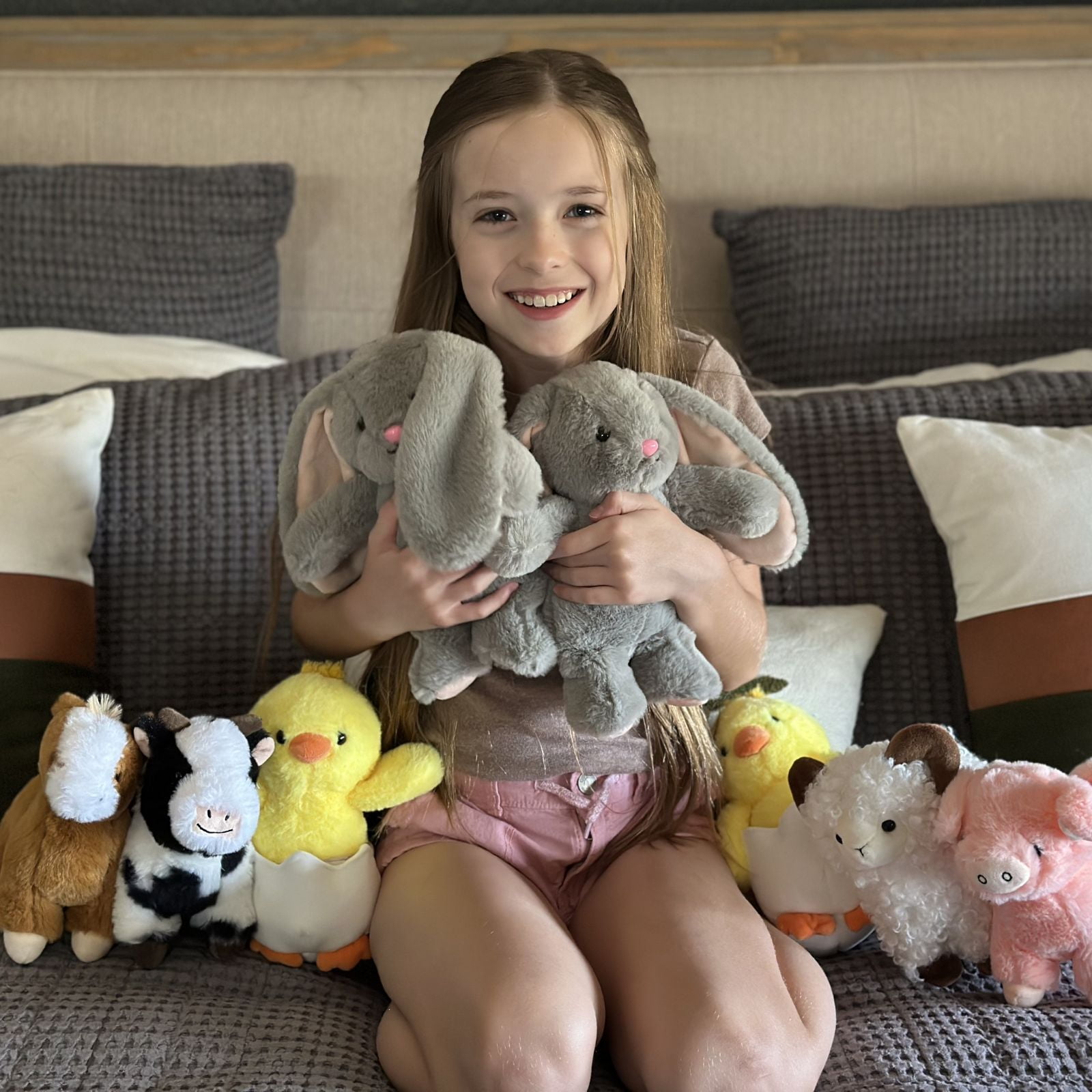 MorisMos 6Pcs Farm Animal Stuffed Animals Bulk with Cow/Horse/Sheep/Pig/Bunny/Chick Plush Toys
