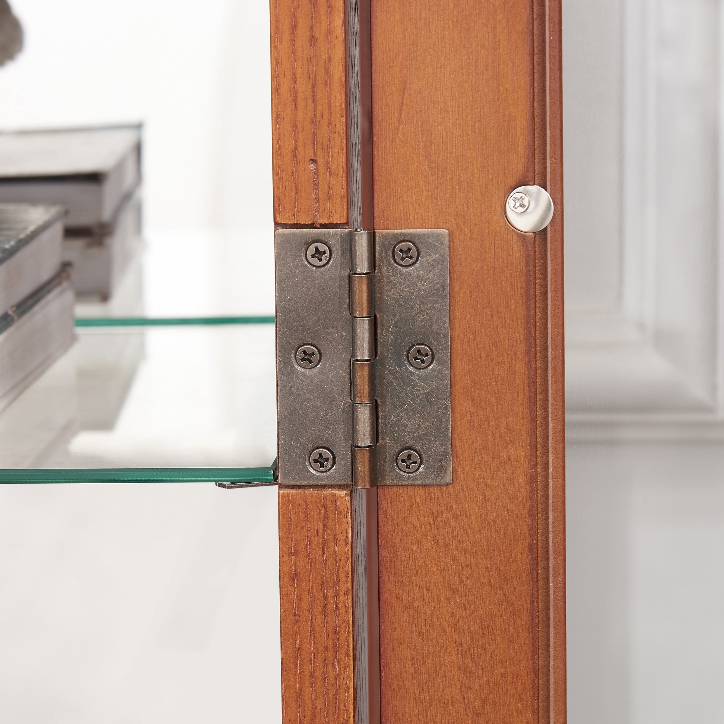 2-Door Curio Cabinet with Tempered Glass Doors, Mirrored Back Panel, Adjustable Shelves, Lighted Display Cabinet, Oak