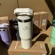 thumbnail image 1 of Stanley Ice-Flow - Vaso de acero inoxidable – Botella de agua aislada al aspiradora para el hogar, la oficina o el coche, taza reutilizable con popote resistente a fugas, tapa fría durante 12 horas, 1 of 8