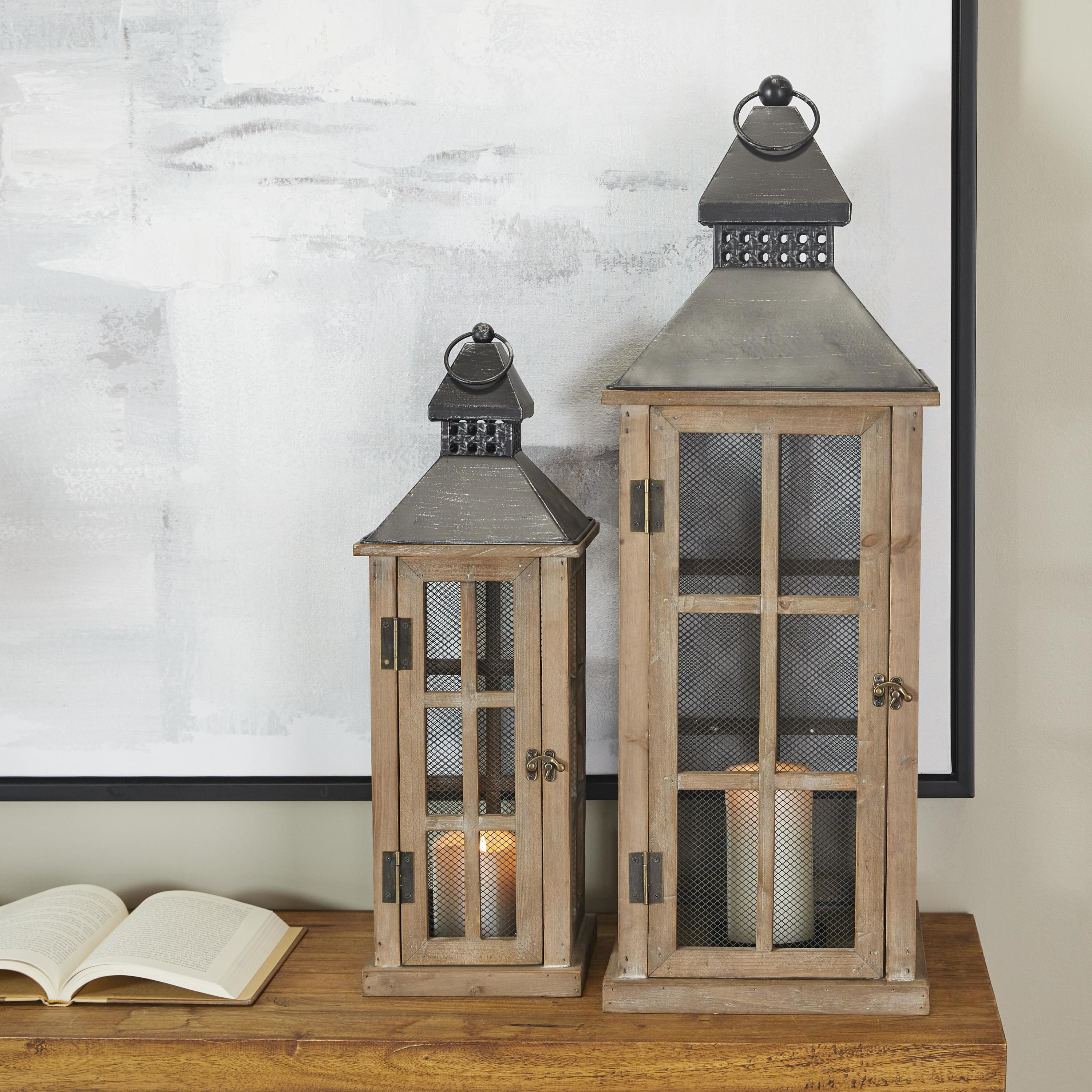 DecMode 2 Holder Brown Wood Lighthouse Style Decorative Candle Lantern, Set of 2