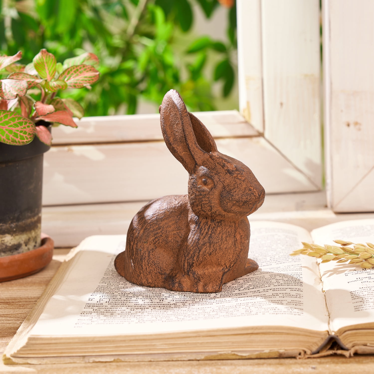 Sungmor Cast Iron Rabbit Statue,Rustic Rust Heavy Duty Animal Collection Sculpture, Paperweight, Doorstop, Adorable Garden Figurine - Long-Eared Rabbit Statue