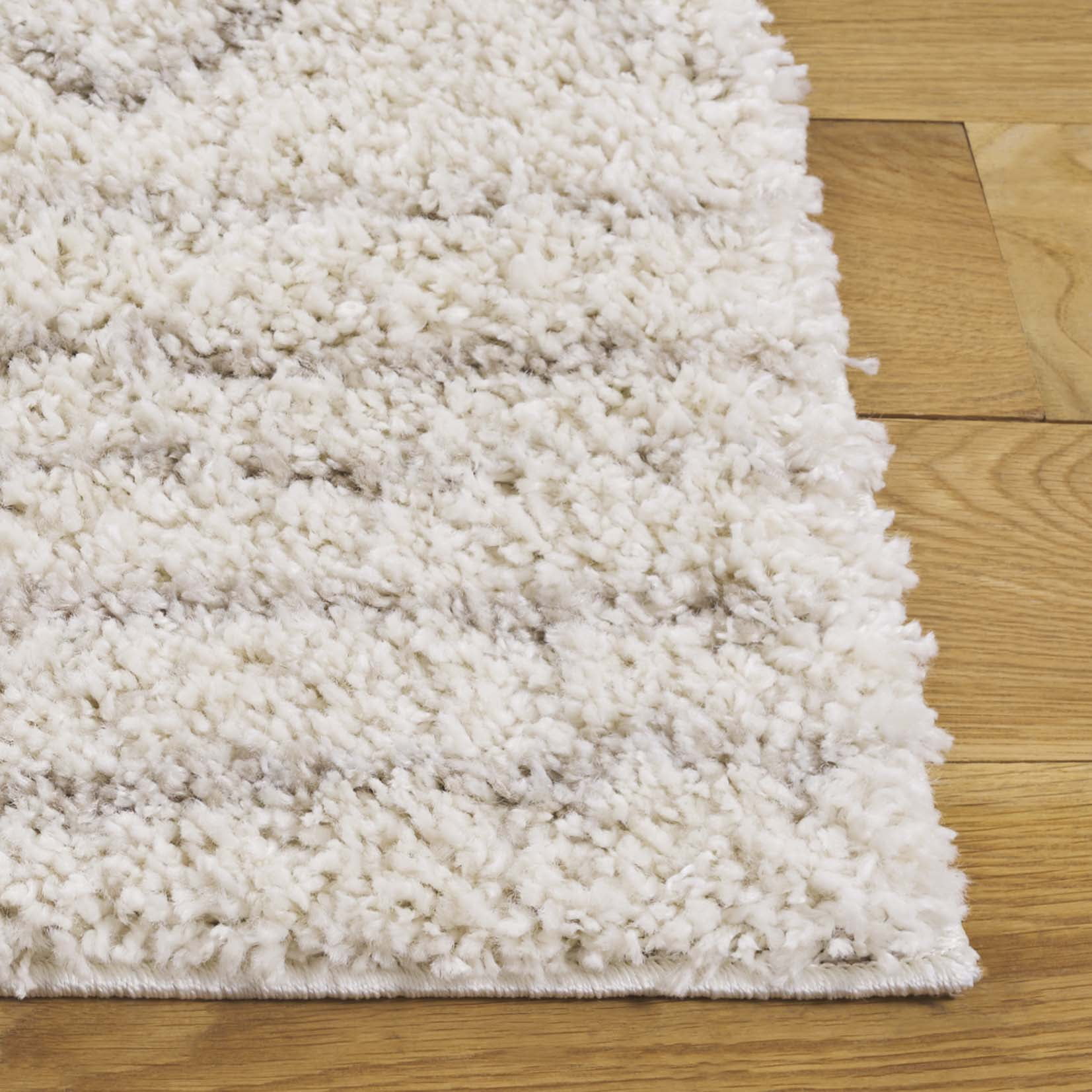 SAFAVIEH Arizona Teagan Geometric Shag Area Rug, Ivory/Beige, 11' x 11' Square