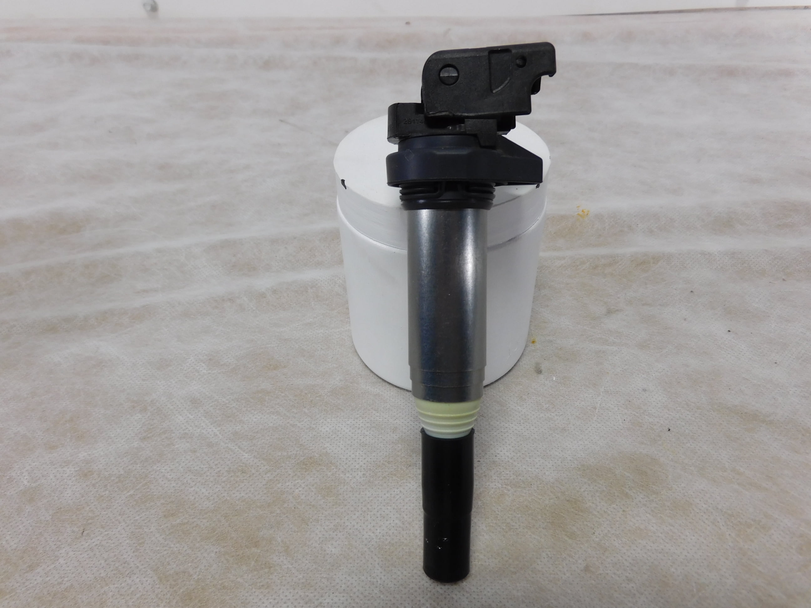 Pre-Owned 12 13 14 15 16 17 18 BMW 320i Ignition Coil OEM LKQ (Good)