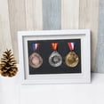 thumbnail image 3 of Marco de fotos para exhibir medallas conmemorativas con insignia de maratón, marco de regalo engrosado estéreo de espuma PS, 3 of 4