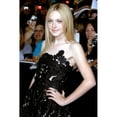 thumbnail image 2 of Dakota Fanning At Arrivals For The Twilight Saga New Moon Premiere Mann Village And Bruin, 2 of 2