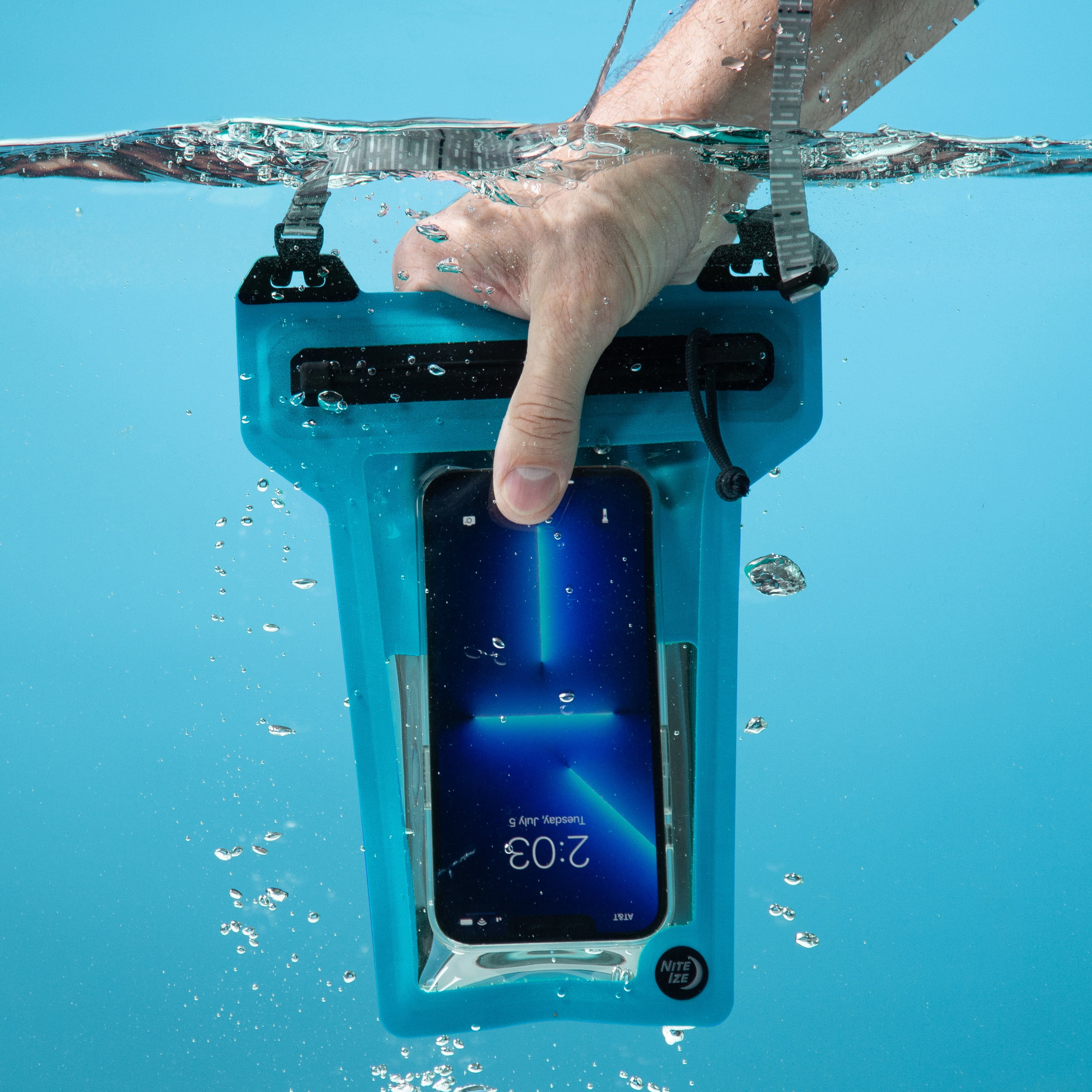 Nite Ize RunOff Waterproof Phone Pouch with Lanyard and TRU Zip, Waterproof Universal Cell Phone Pouch, Durable Beach & Poolside Accessories, Blue