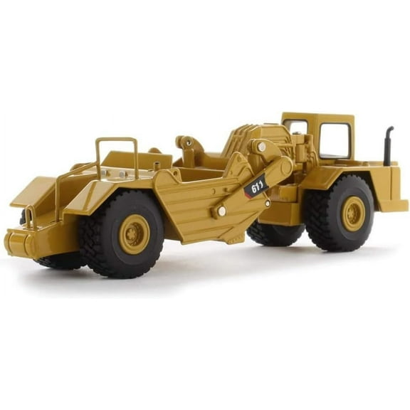 Diecast Masters 1:64 Caterpillar 611 Wheel-Tractor Scraper, Play & Collect Series Cat Trucks & Construction Equipment | 1:64 Scale Model Diecast Collectible Model 85695