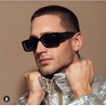 thumbnail image 4 of Gafas de sol femeninas libro rojo en línea populares europeas y americanas con personalidad gafas de sol de montura pequeña masculinas, 4 of 6
