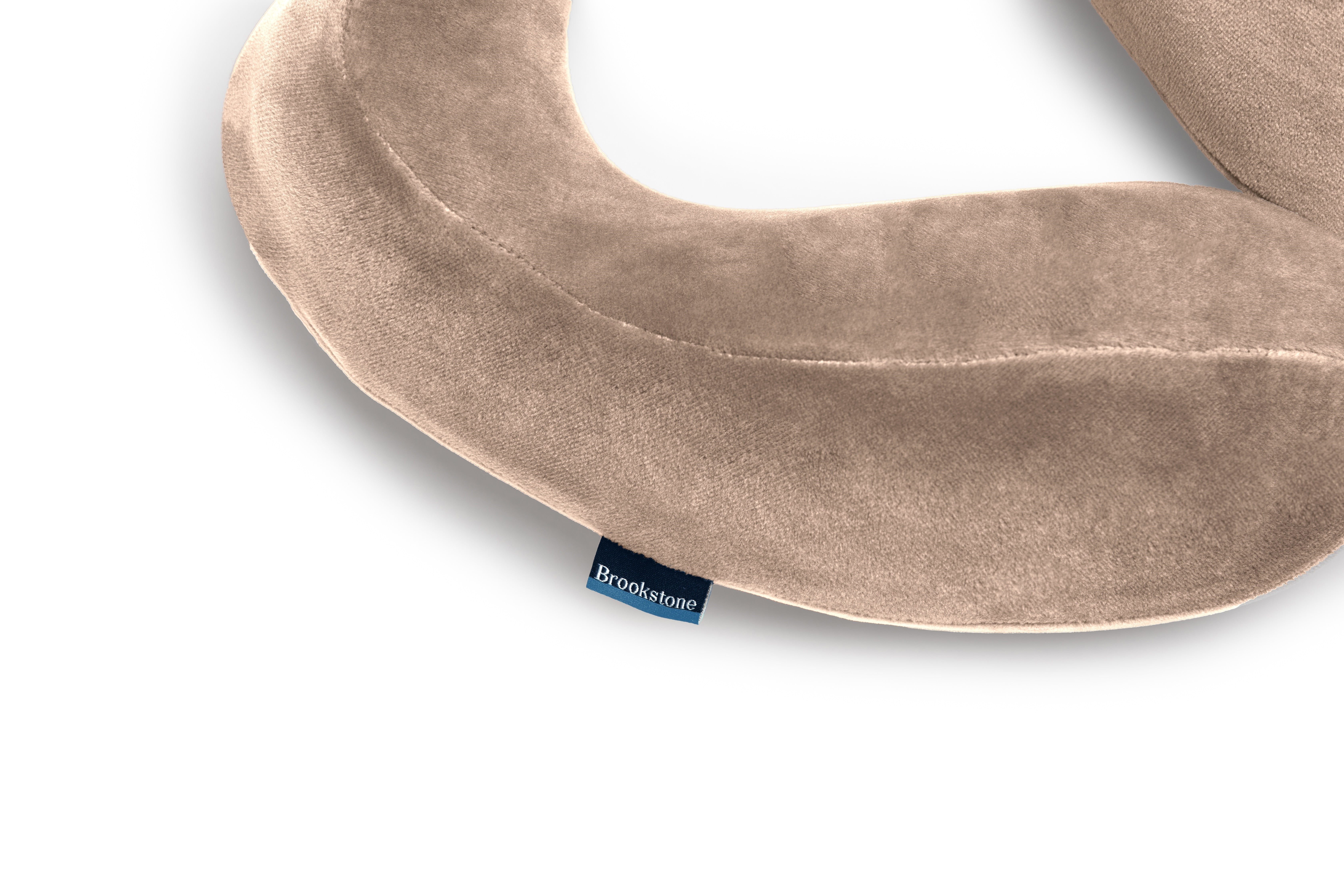 Brookstone Travel Neck Pillow  Contoured Head Memory Foam Neck Support Pillow for Travelling  (图3) Brookstone Travel Neck Pillow  Contoured Head Memory Foam Neck Support Pillow for Travelling  (图3)