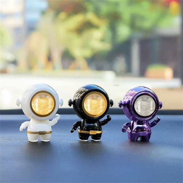 Multifunctional Air Freshener Clip Creative Car Universal Astronaut Car Air Outlet Aromatherapy Clip Portable05Russian Federation He Qiyong unisex