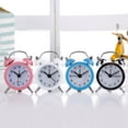 thumbnail image 4 of Réveil Classique à Double Cloche Mouvement à Quartz Horloge Analogique de Chevet pour la Nuit, 4 of 7