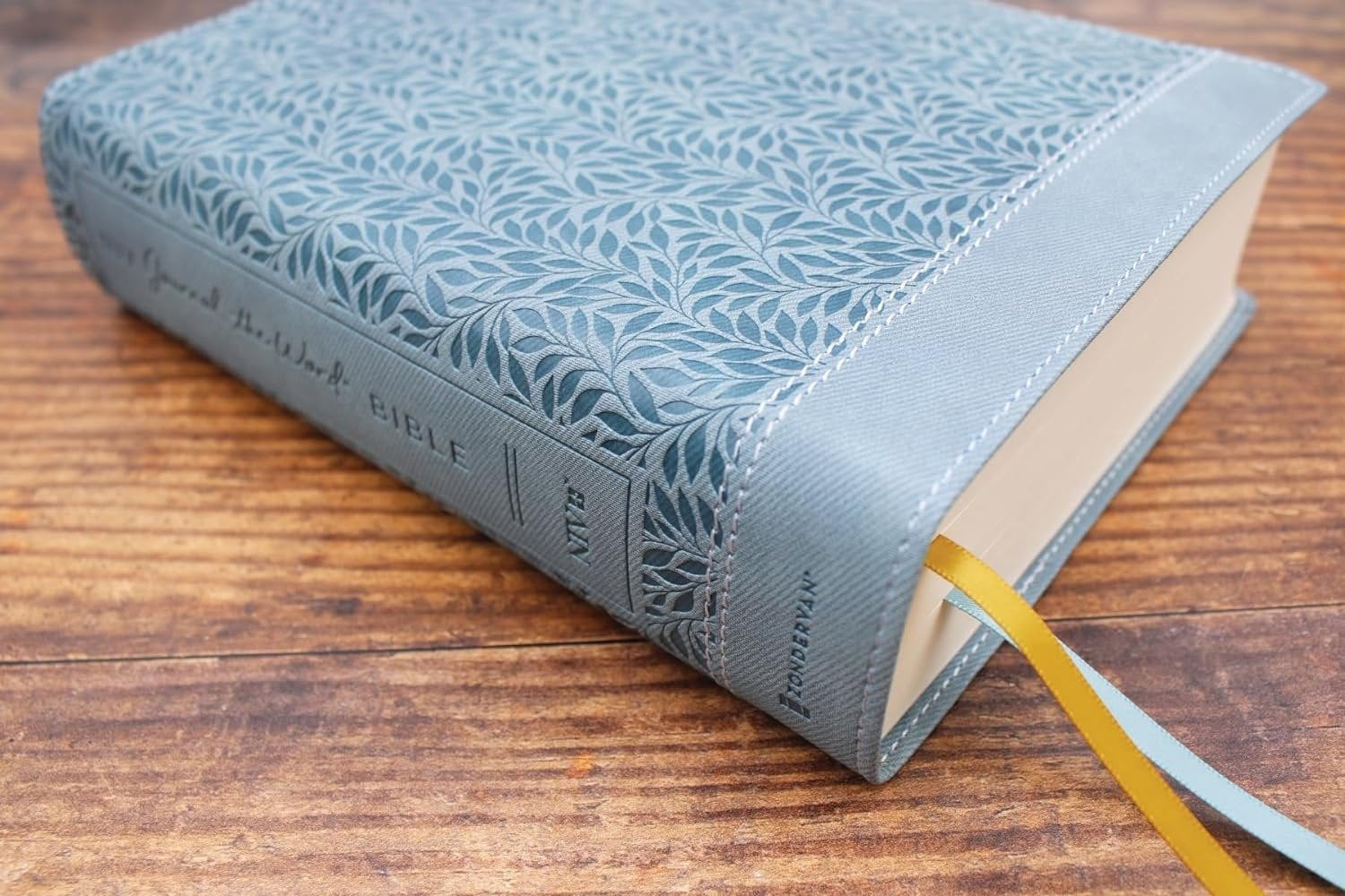 NIV Journal the Word Bible Niv, Journal the Word Bible (Perfect for Note-Taking), Large Print, Leathersoft, Teal, Red Letter, Comfort Print: Reflec, (Hardcover)