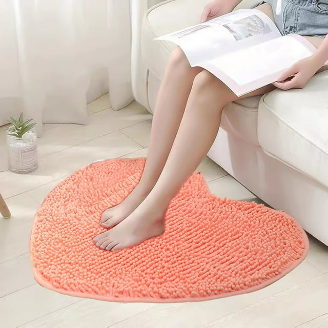 Dvkptbk Heart Shaped Rug Heart Shaped Decorative Floor Mat Shower Mat Non Slip Washable Doormat Entrance Welcome Carpet for Home Living Room Sofa Bathroom Floor Decorations Rug Bathroom Decor