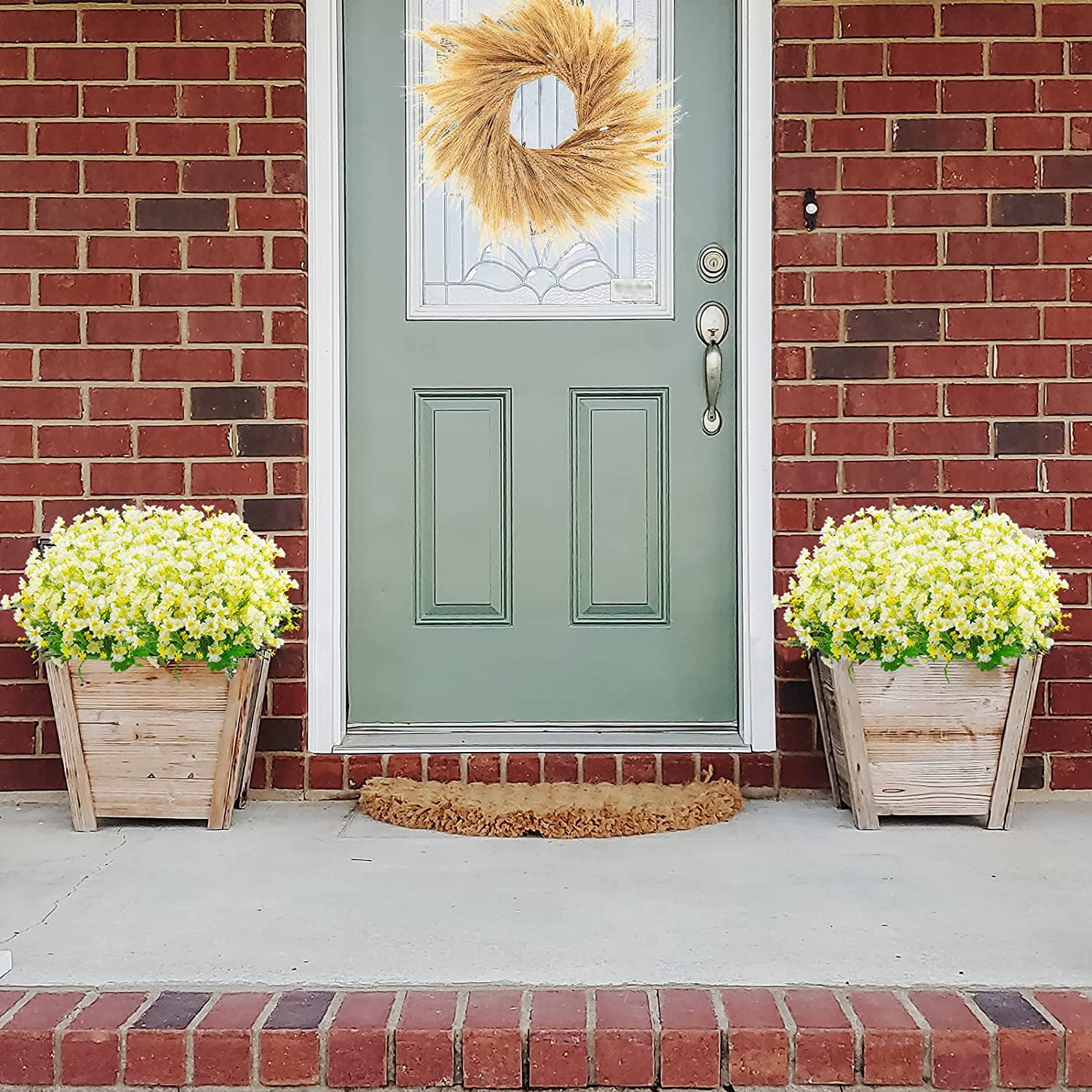 Artificial Flowers for Outdoors, 12 Bundles Fake Flowers Bulk UV Resistant Daisy Flowers Plastic Greenery Shrub Plant Window Box Flowers for Wedding Garden Home Porch Summer Decor White