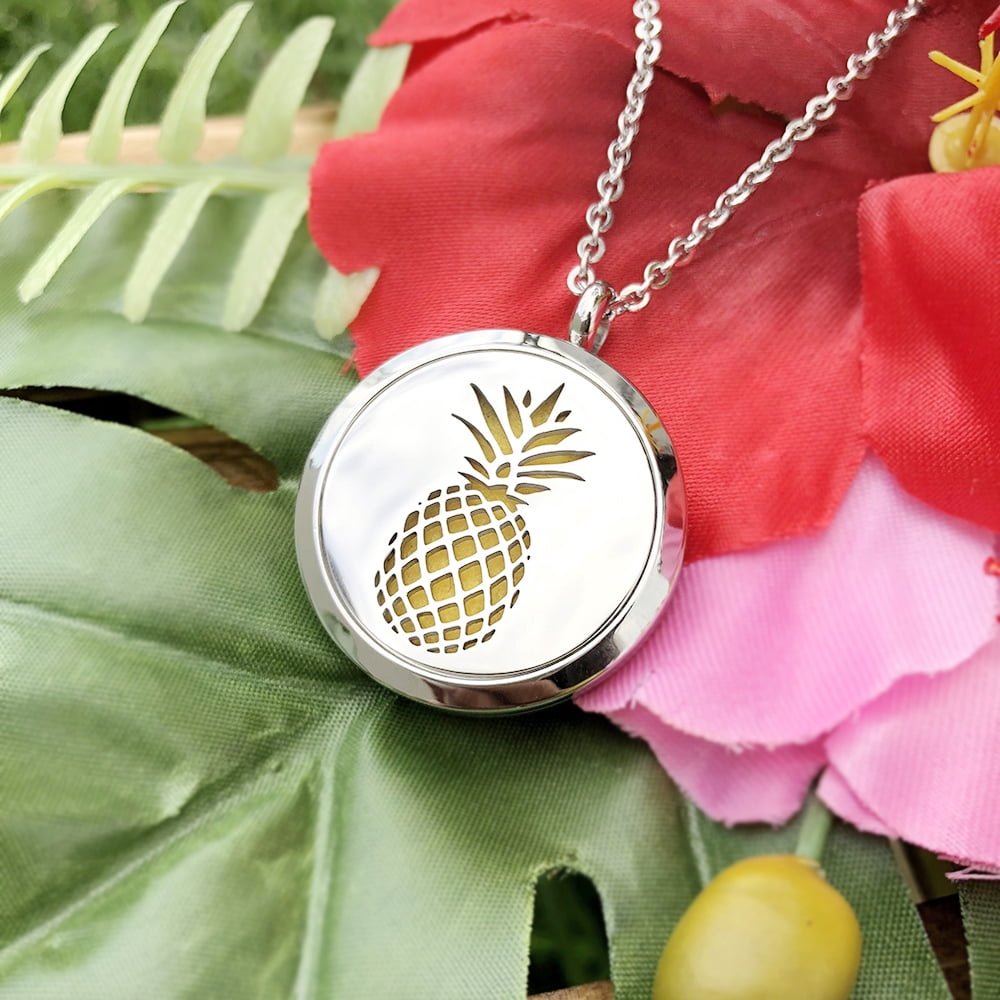 Silver Pineapple Aromatherapy Necklace Jewelry Essential Oil Diffuser Necklace Scent Necklace Oil Lockets with Gift Box