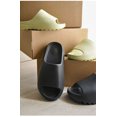 thumbnail image 2 of Pantuflas de coco para hombres y mujeres, pantuflas de suela gruesa con sensación de estiércol para hombres y mujeres, pantuflas de playa para parejas al aire libre, 2 of 3