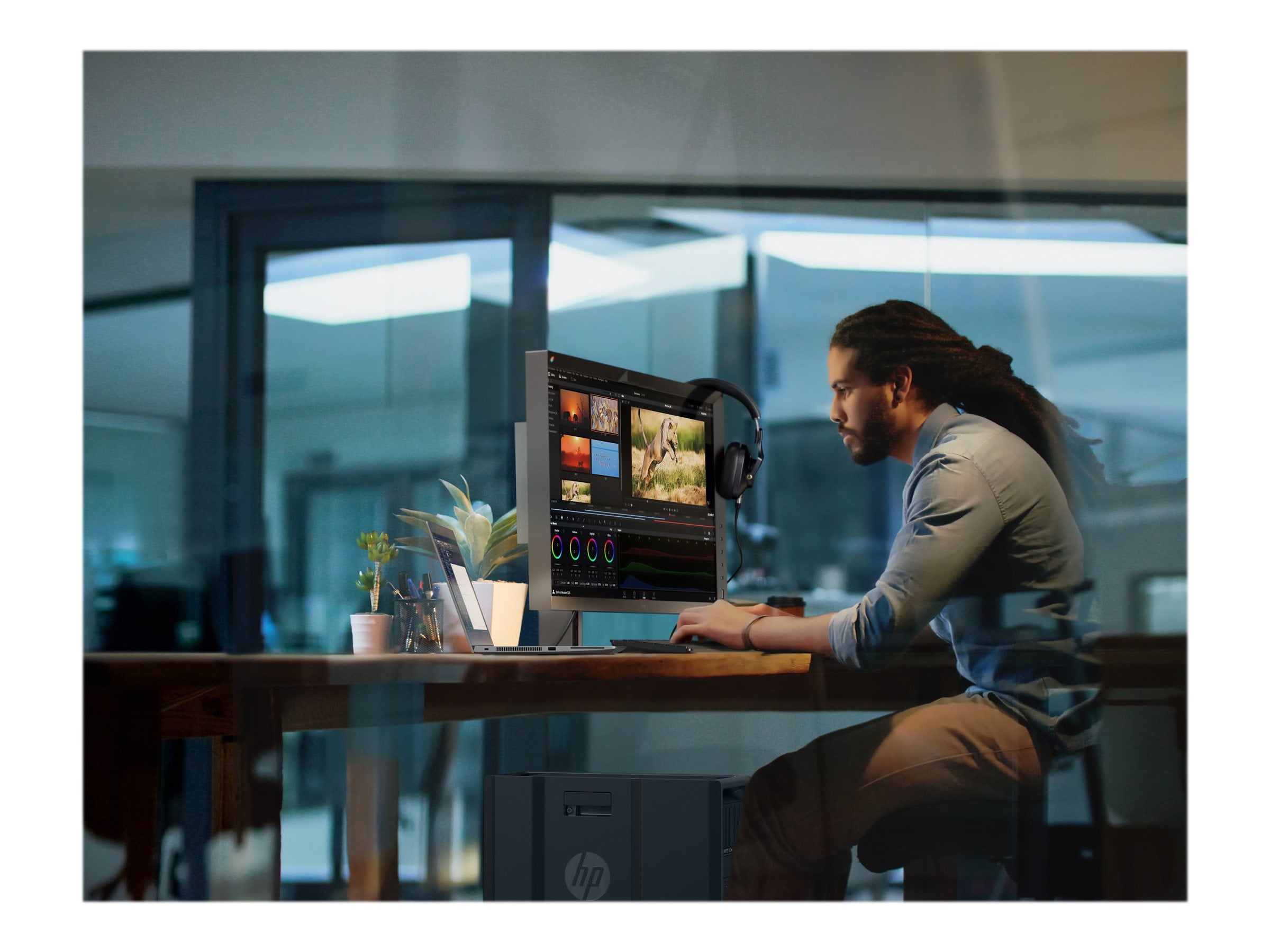 Restored HP Business E233 23" LED LCD Monitor - 16:9 - 5 ms - 1920 x 1080 - 16.7 Million Colors - 250 Nit - 5,000,000:1 - Full HD - HDMI - VGA - DisplayPort - USB - 36 W - Silver - Australia/New Zealand M (Refurbished)
