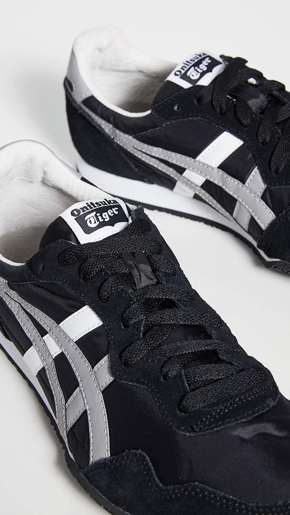 Onitsuka Tiger Unisex Serrano Shoes 1183A237 - Walmart.ca