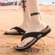 thumbnail image 3 of Zapatillas de hombre, chanclas antideslizantes para masaje, sandalias, zapatos para interior y exterior, calzado cómodo informal a la moda, color caqui 45, 1 par Inevent AP008916-18, 3 of 6