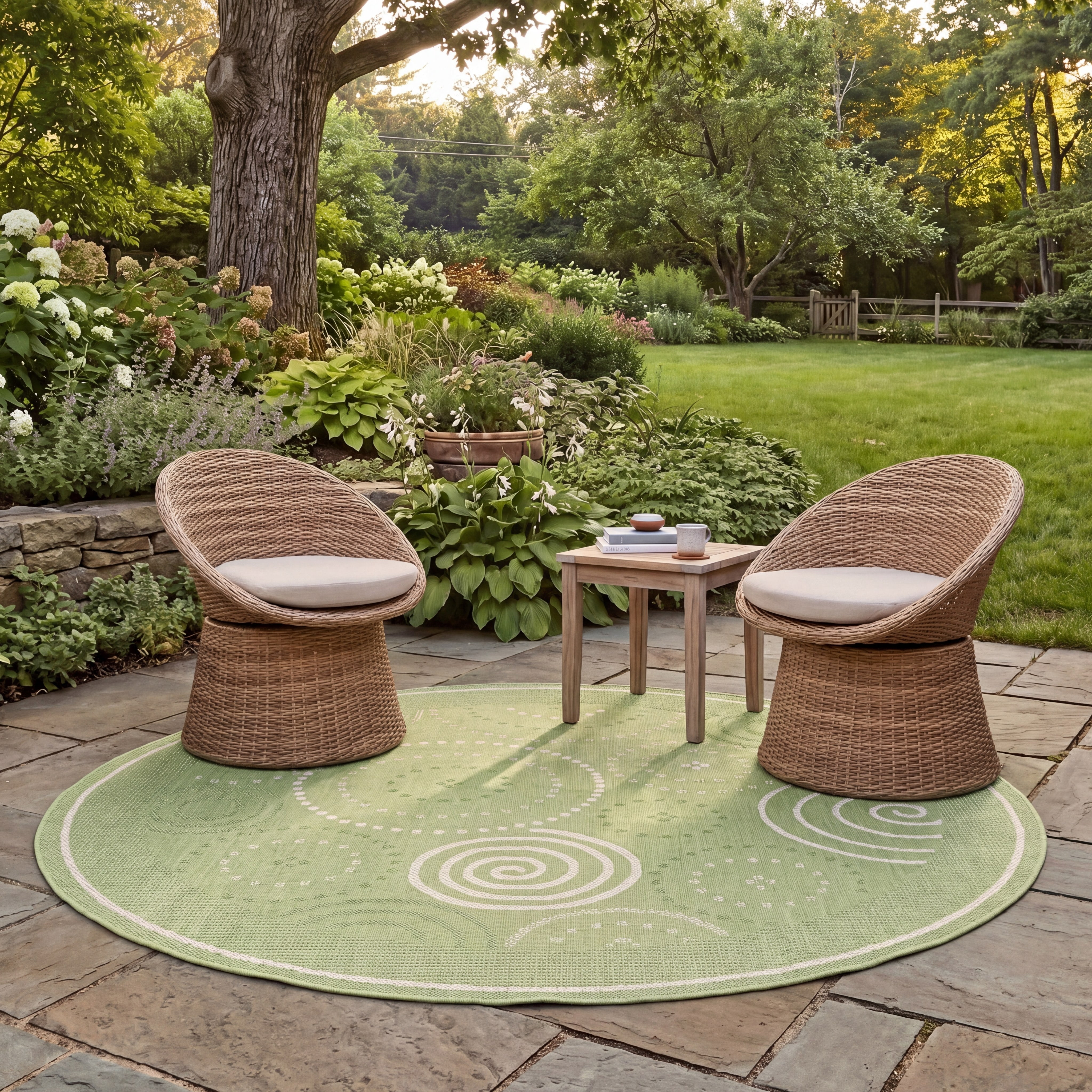 Safavieh Courtyard Hugo Oriental Indoor/Outdoor Area Rug, Olive/Natural, 6'7" x 6'7" Round