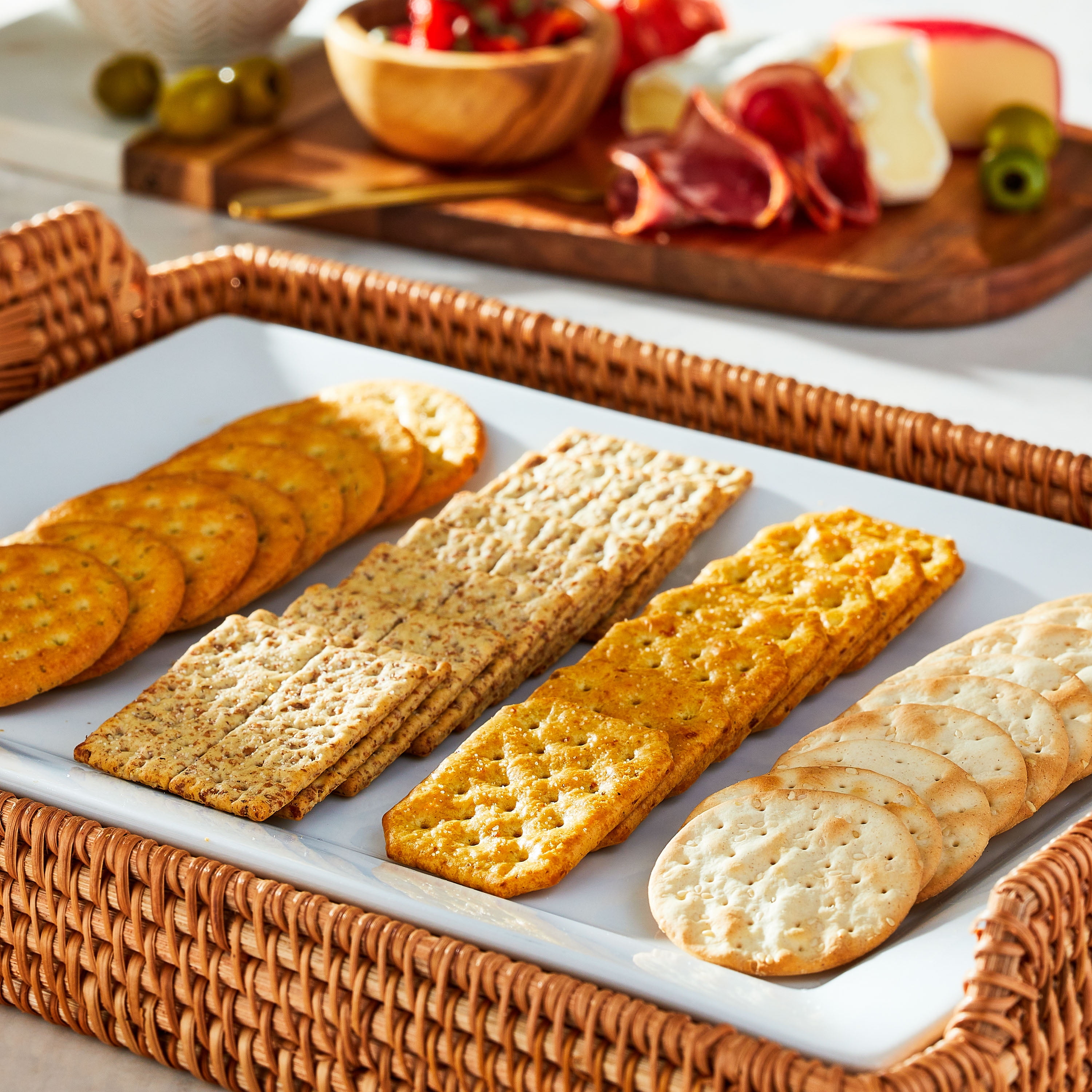Great Value Assorted Entertainment Crackers, 15 oz