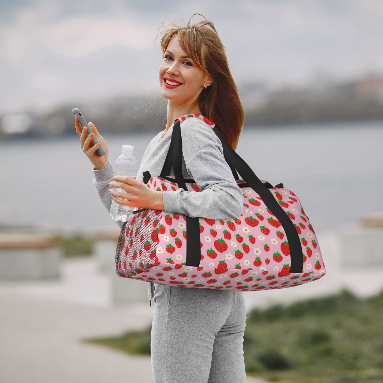Fuzoiu Hand Drawn Strawberry Print Travel Duffle Bag,Carry On Tote Bags,Duffel Bag,Sport Gym Bag, Hospital Bag for Labor and Delivery, Overnight Bag,Luggage Bag