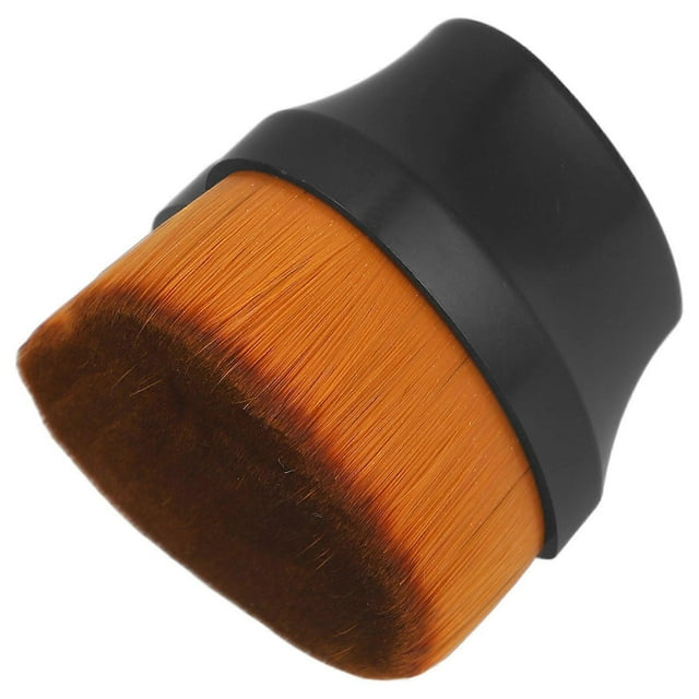 Heart Shaped Portable Foundation Brush for Women – Lightweight Precision Makeup Tool for Natural Finish