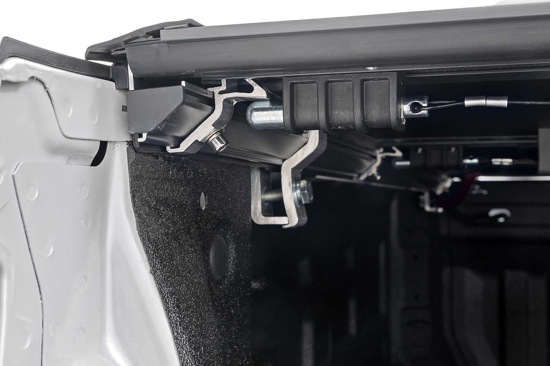 Rough Country Low Profile Bed Cover for 2009-2018 Ram 1500 | 6'4" - 47318650B