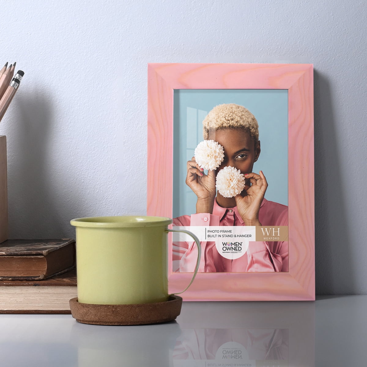 Woodgrain 4 in. x 6 in. Sunset Pink Picture Frame
