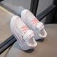thumbnail image 3 of Zapatillas de deporte para niños, zapatillas de deporte para niñas, zapatillas blancas para estudiantes de primavera y otoño, zapatillas para correr para niñas con suela suave y a juego, 3 of 5
