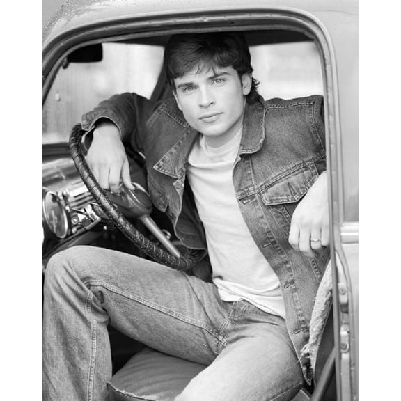 Tom Welling Print Poster Suitable For Living Room, Dining Room, Bedroom Decoration