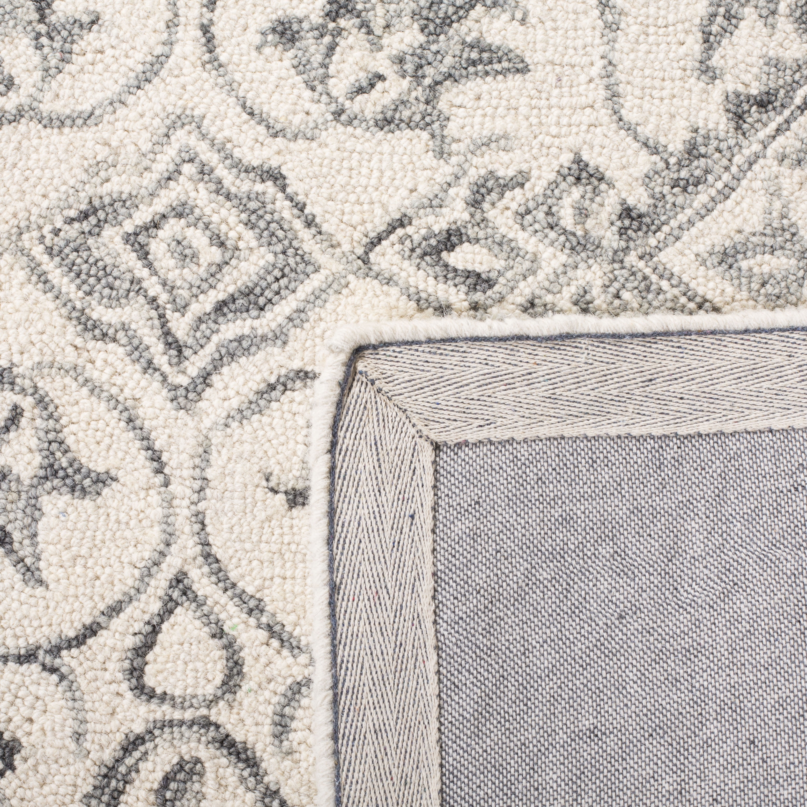 Safavieh Dip Dye Winston Floral Wool Area Rug, Gray/Ivory, 4' x 6'