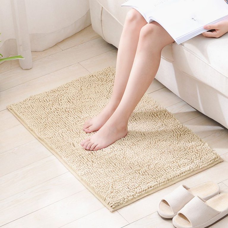 Extra Soft and Absorbent Non-Skid Bath Mat