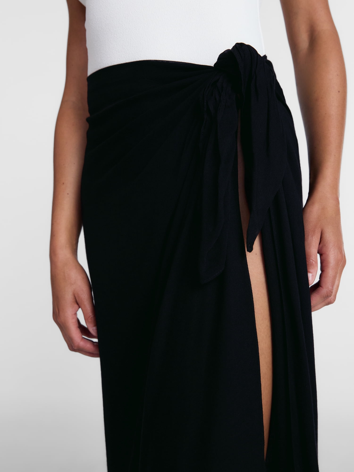 Time and Tru Women’s Solid Pareo, One Size