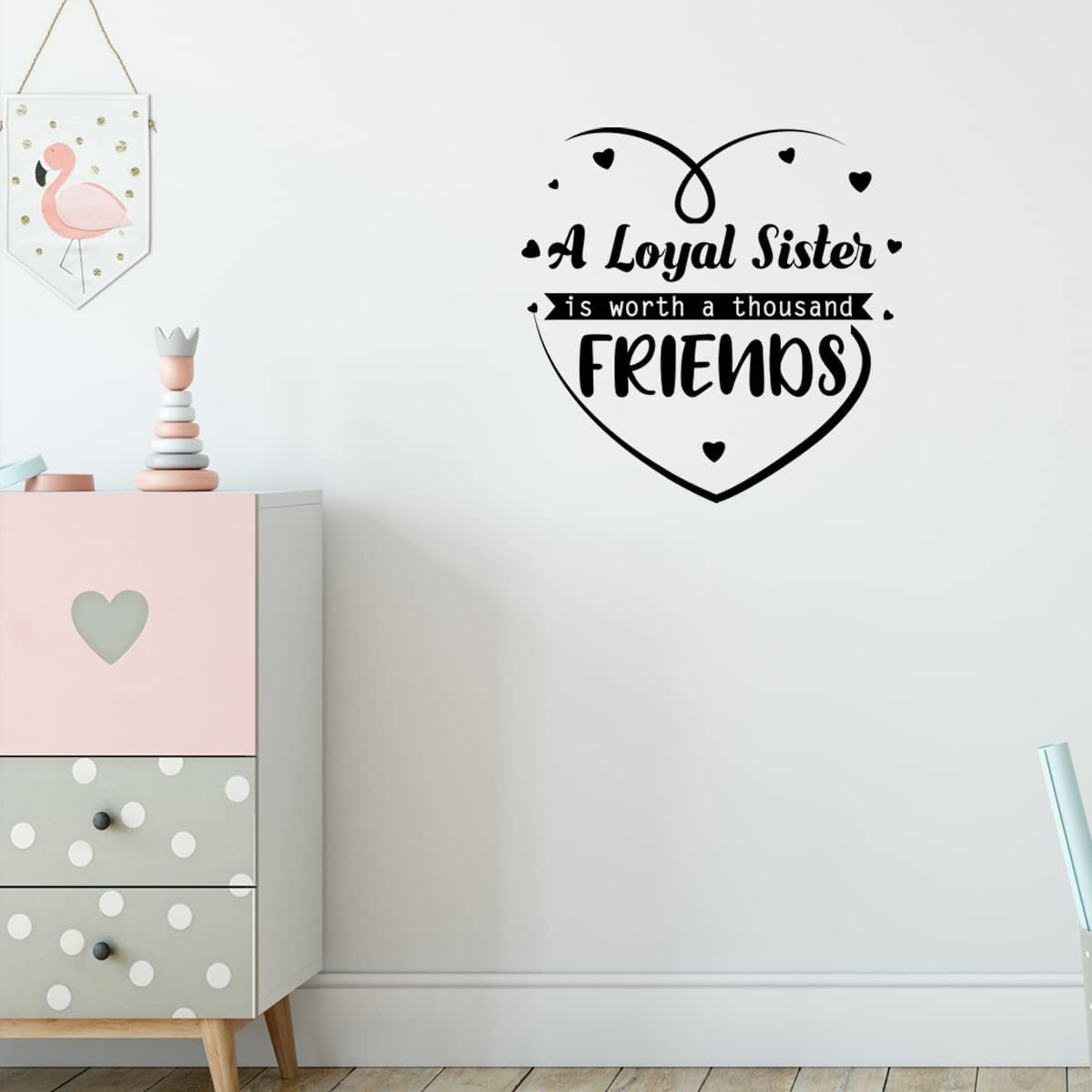 VWAQ A Loyal Sister is Worth A Thousand Friends Girls Room Wall Quote