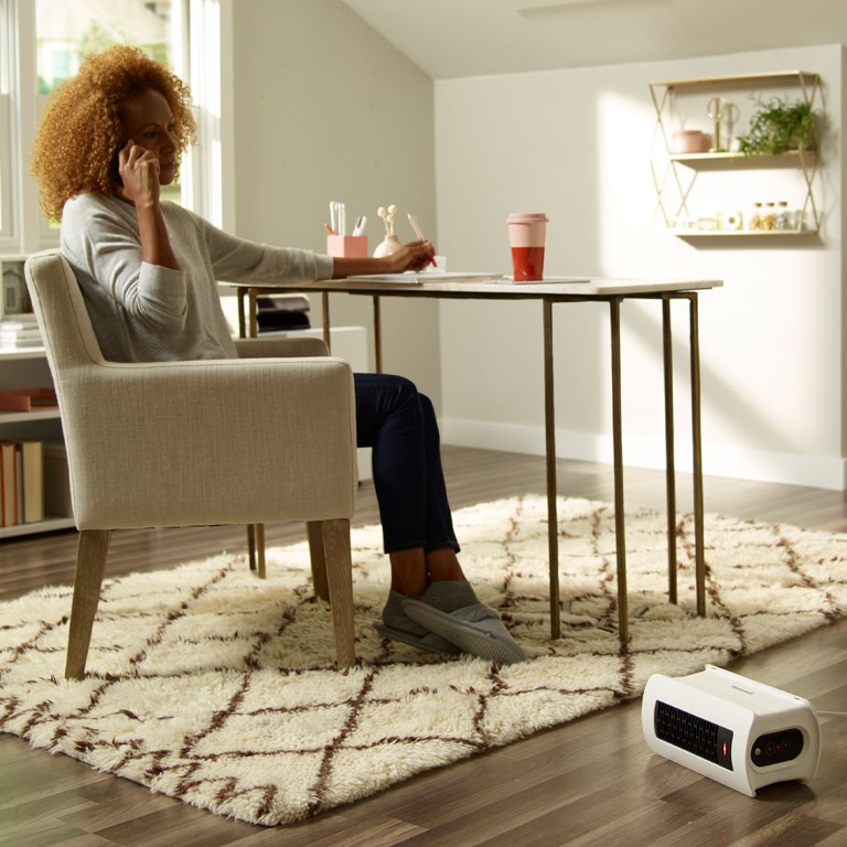 Honeywell VersaHeat Digital Two Position Ceramic Personal Heater, HHF260,  White - Walmart.com