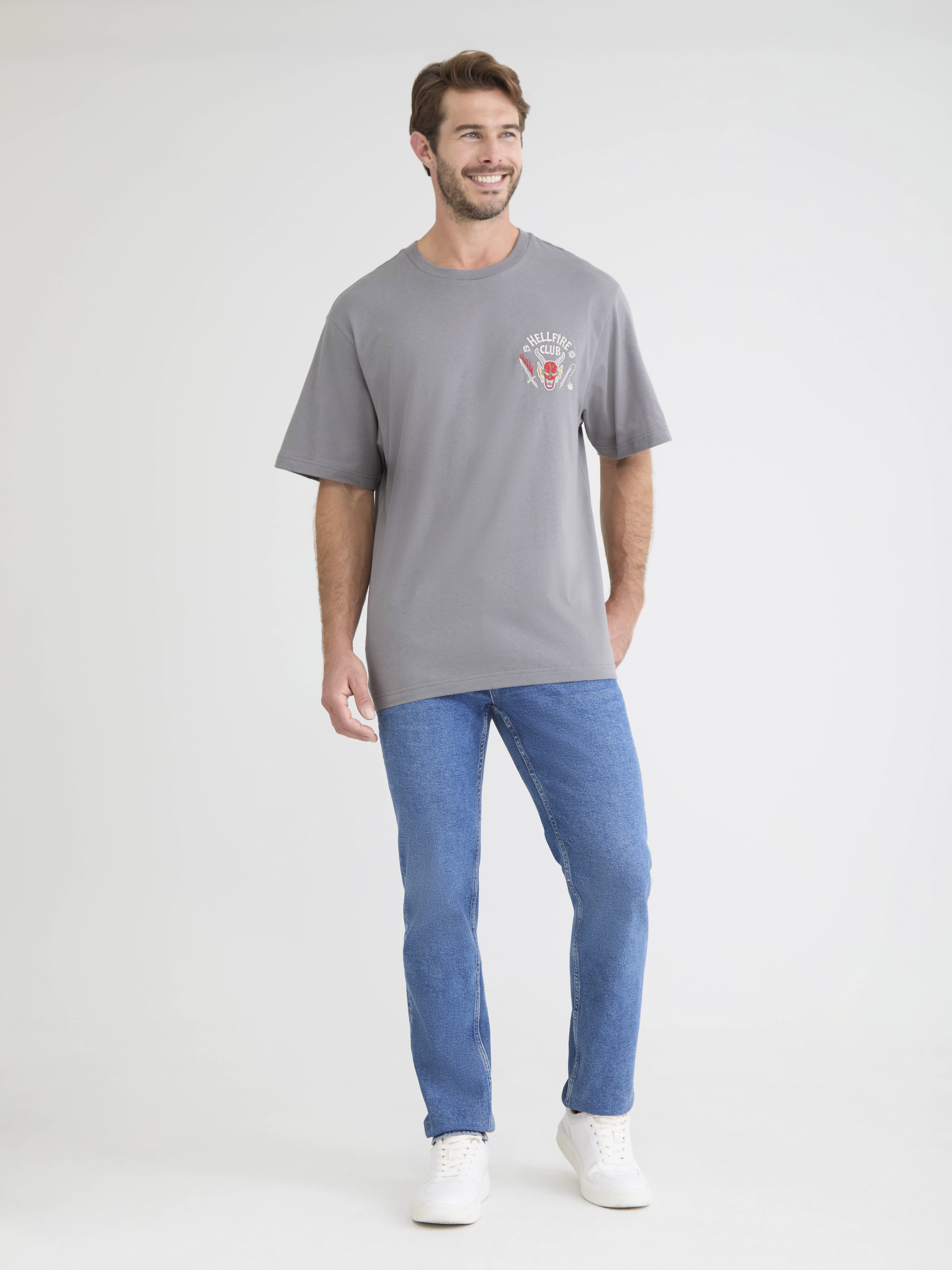 Netflix Stranger Things Hellfire Club Men's & Big Men's Drop Shoulder Graphic Tee, Sizes S-3XL