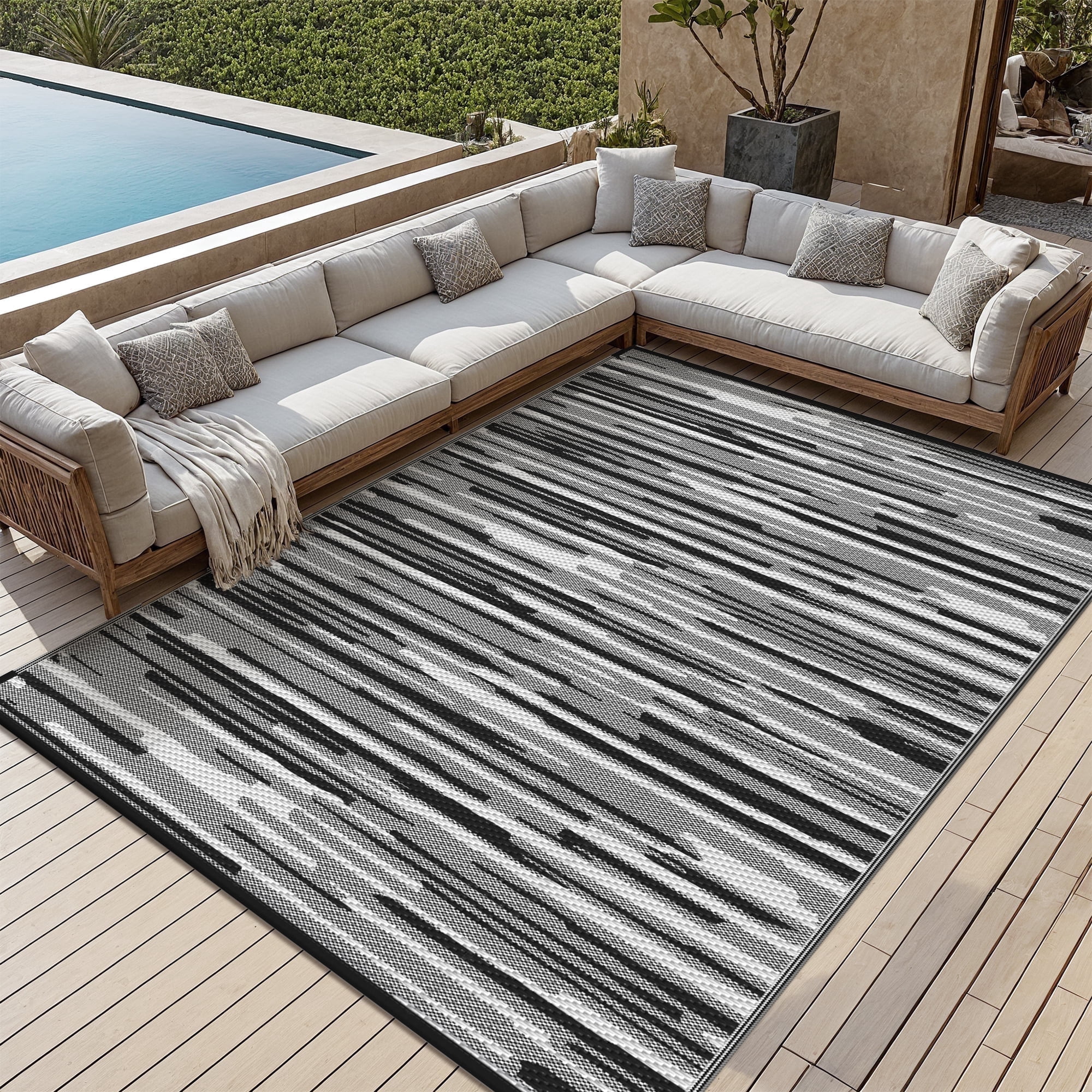 KUETH 6' x 9' Reversible Outdoor Rug Waterproof Foldable Plastic Camping Mat for Patio Yard Balcony RV, Black & White