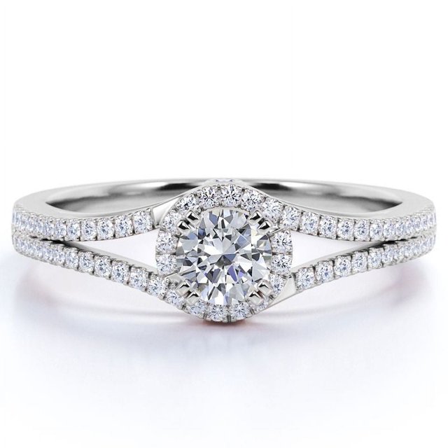 JeenMata Anillo de Compromiso con Halo de Cuerpo Dividido y Doble Bisel Pavé de Moissanita de Forma Redonda de 1,5 Quilates en Baño de Oro Blanco sobre Plata