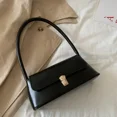 thumbnail image 4 of Bolsos cruzados de marca de lujo para mujer, diseño a la moda, axila, bolso de hombro para mujer, bolso y monederos de Color sólido 2024, 4 of 4