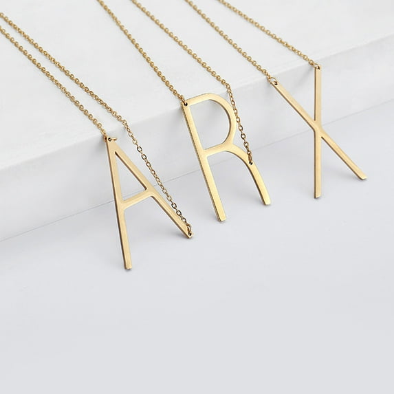 Kripyery Pendant Necklace 26 Letters Adjustable Men Women Classic Bright Luster Couple Necklace for Daily Wear