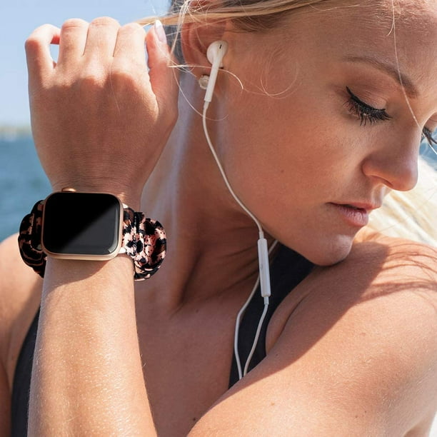 Apple watch 44mm woman hotsell