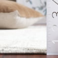 thumbnail image 4 of SAFAVIEH Mason Raeyln Medallion Polyester Area Rug, Gray/Beige, 4' x 6', 4 of 7