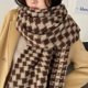 thumbnail image 5 of Bufandas para mujer, bufandas de invierno cálidas y acogedoras para mujer, bufandas gigantes con cuadros gruesos y suaves, elegantes, chal tipo capa, 5 of 6