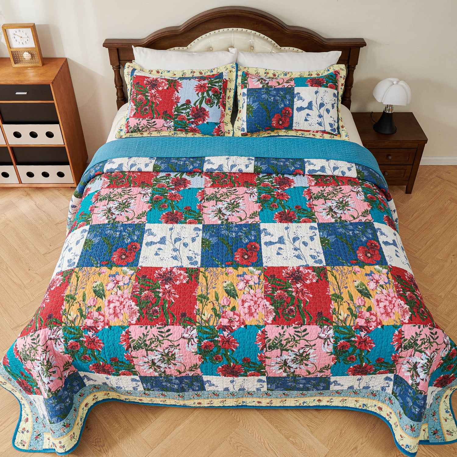 Evenhug Quilts 2-Piece Square Multi-Color Floral Patchwork Twin Quilt Set With Sham