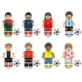 thumbnail image 3 of Juguete de bloques de construcción de fútbol mundial, 16 figuras de superestrellas del fútbol, regalo para niños aficionados, 3 of 5