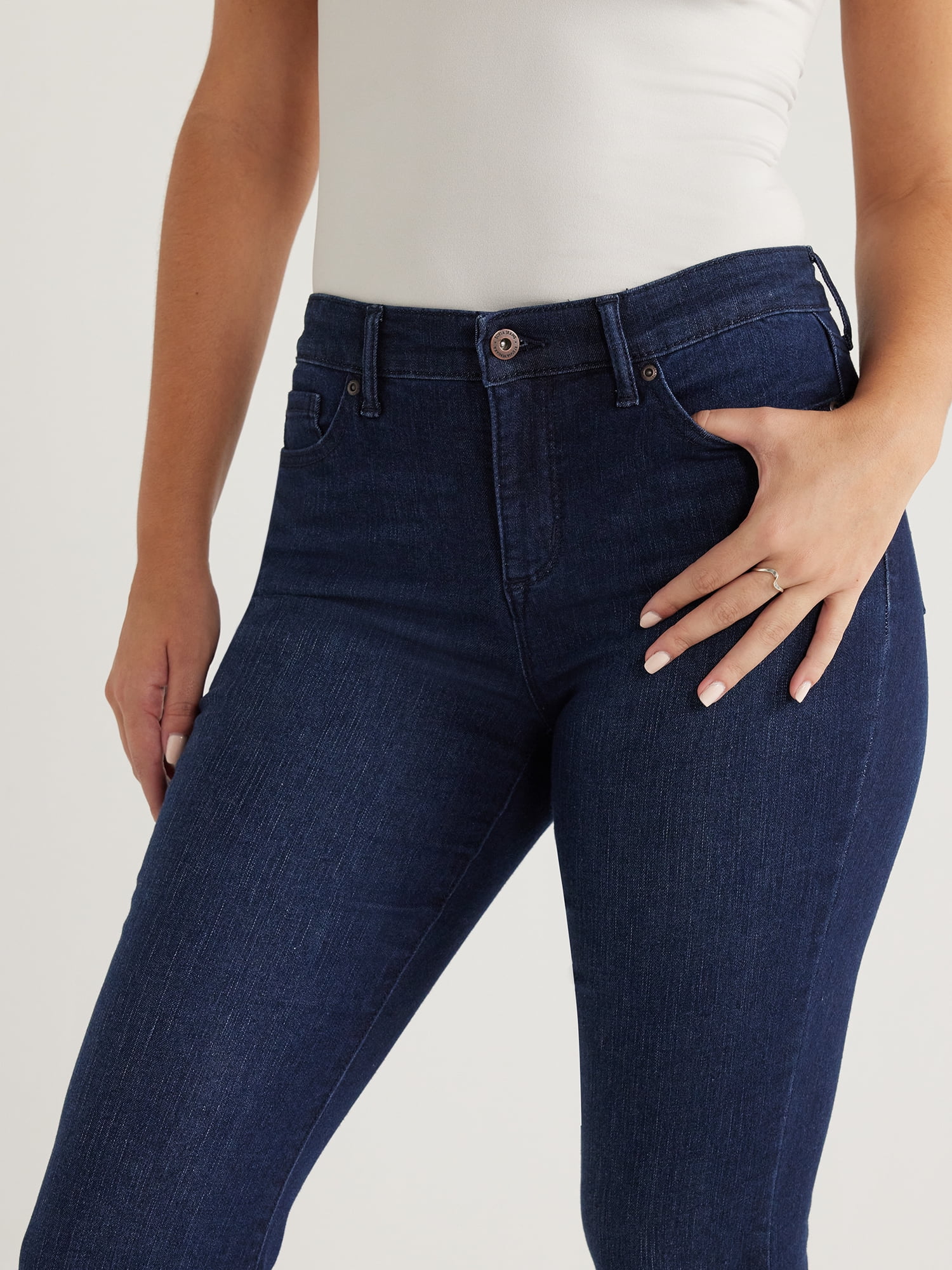 Sofia Jeans Women's Melissa Flare High Rise Jeans, 31.5" Inseam, Sizes 00S-22S