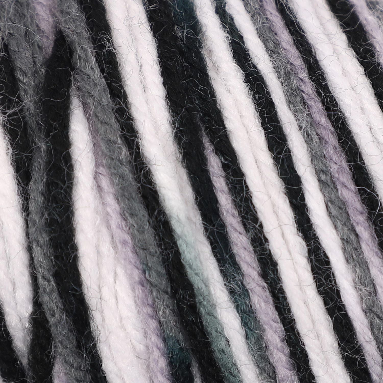 Laine acrylique Fil de mélange acrylique noir moyen de Mainstays, 5 oz 285 verges